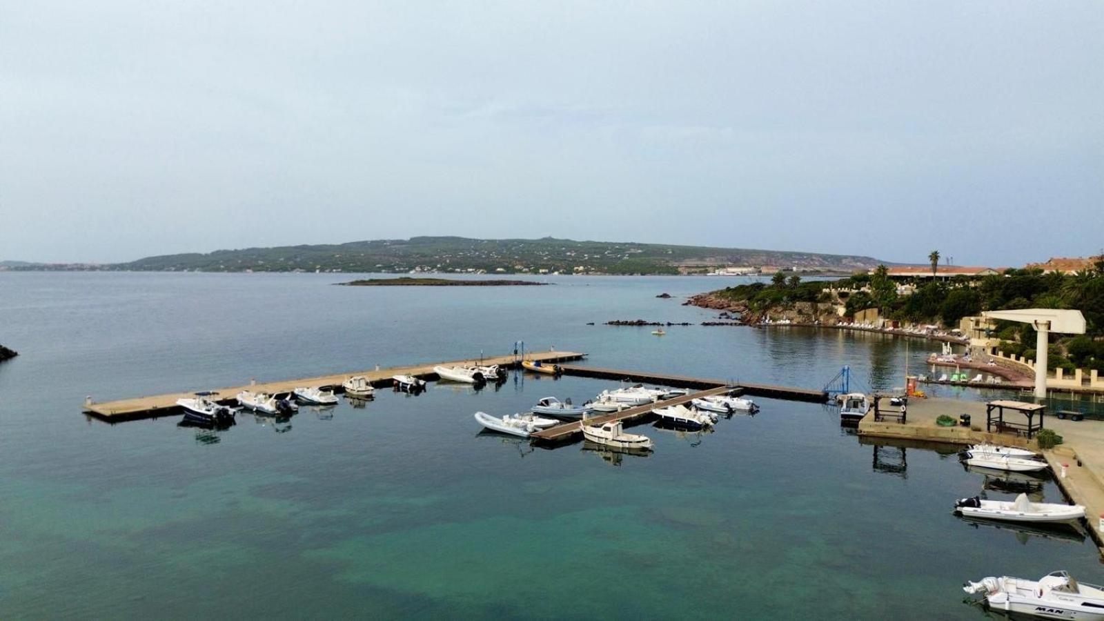 卡洛福泰A Vacation On A Private Island别墅 外观 照片