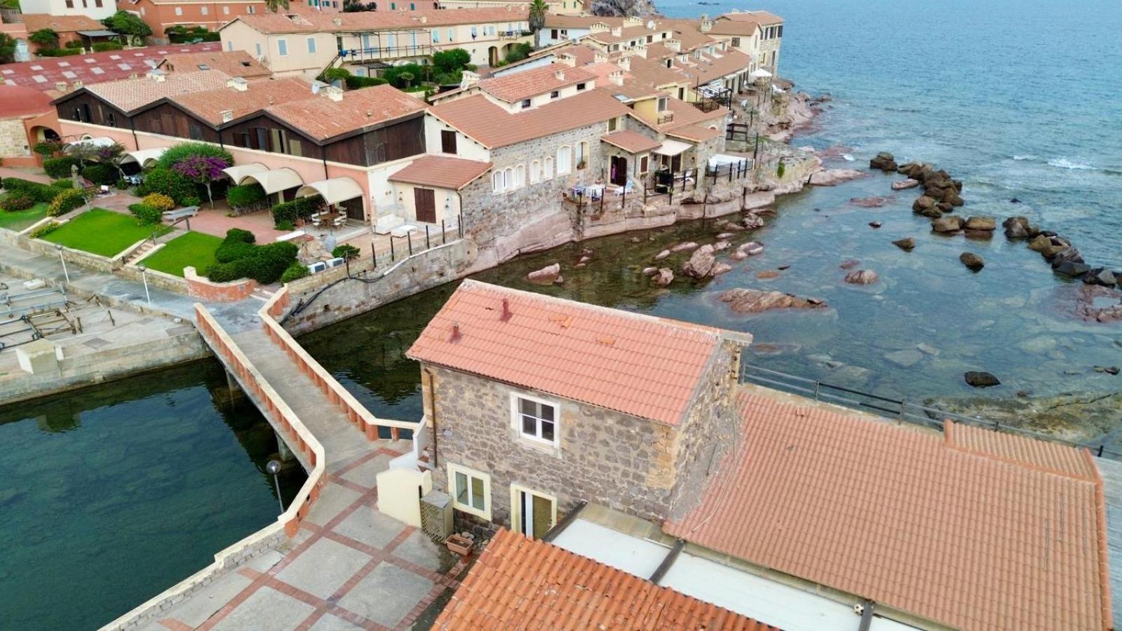 卡洛福泰A Vacation On A Private Island别墅 外观 照片